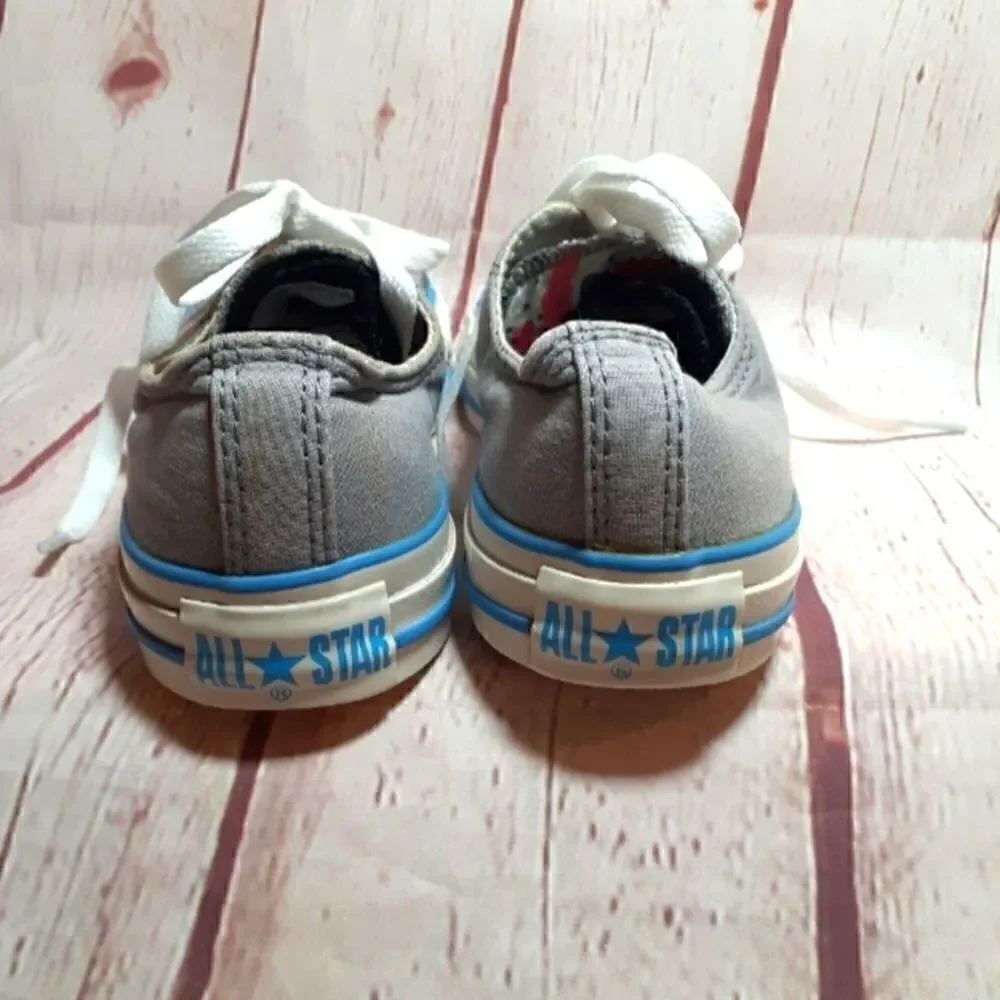 Converse All Stars Low Top Gray Canvas Sneakers w/Sheep Pop Art Tongue sz.6M